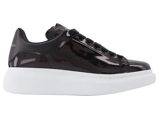 Alexander Mcqueen Deportivas Oversize en Piel Negra Negro 