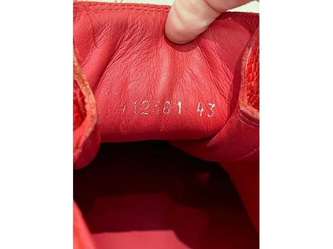 BALENCIAGA Deportivas T.UE 43 Cuero Roja 