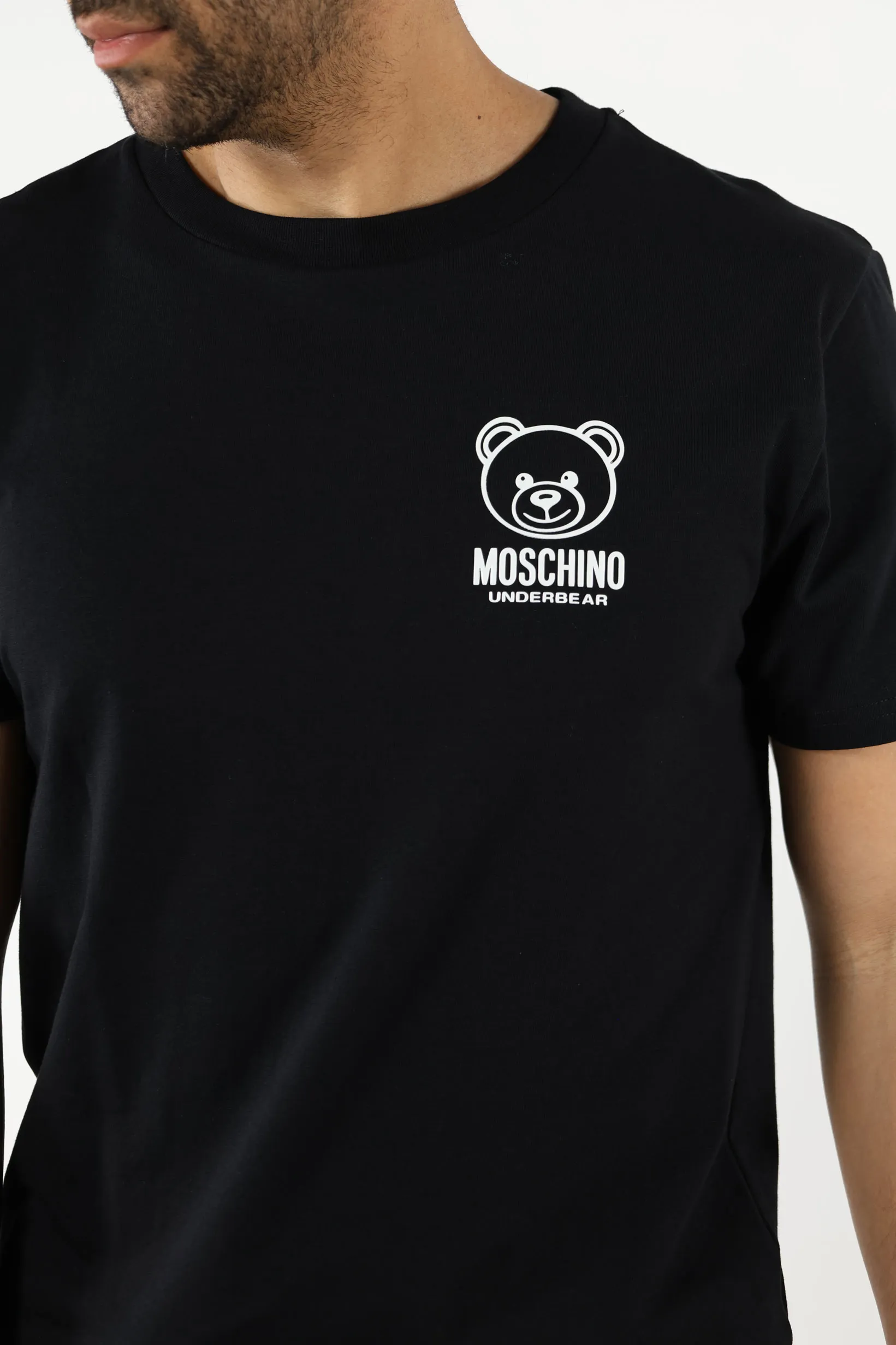 Camiseta negra con minilogo oso 