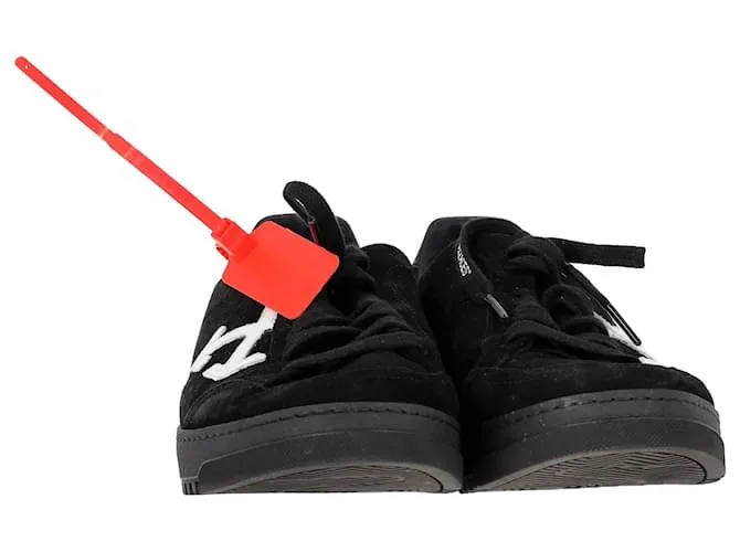 Off White Blanco roto bajo 2.0 Deportivas en Ante Negro 