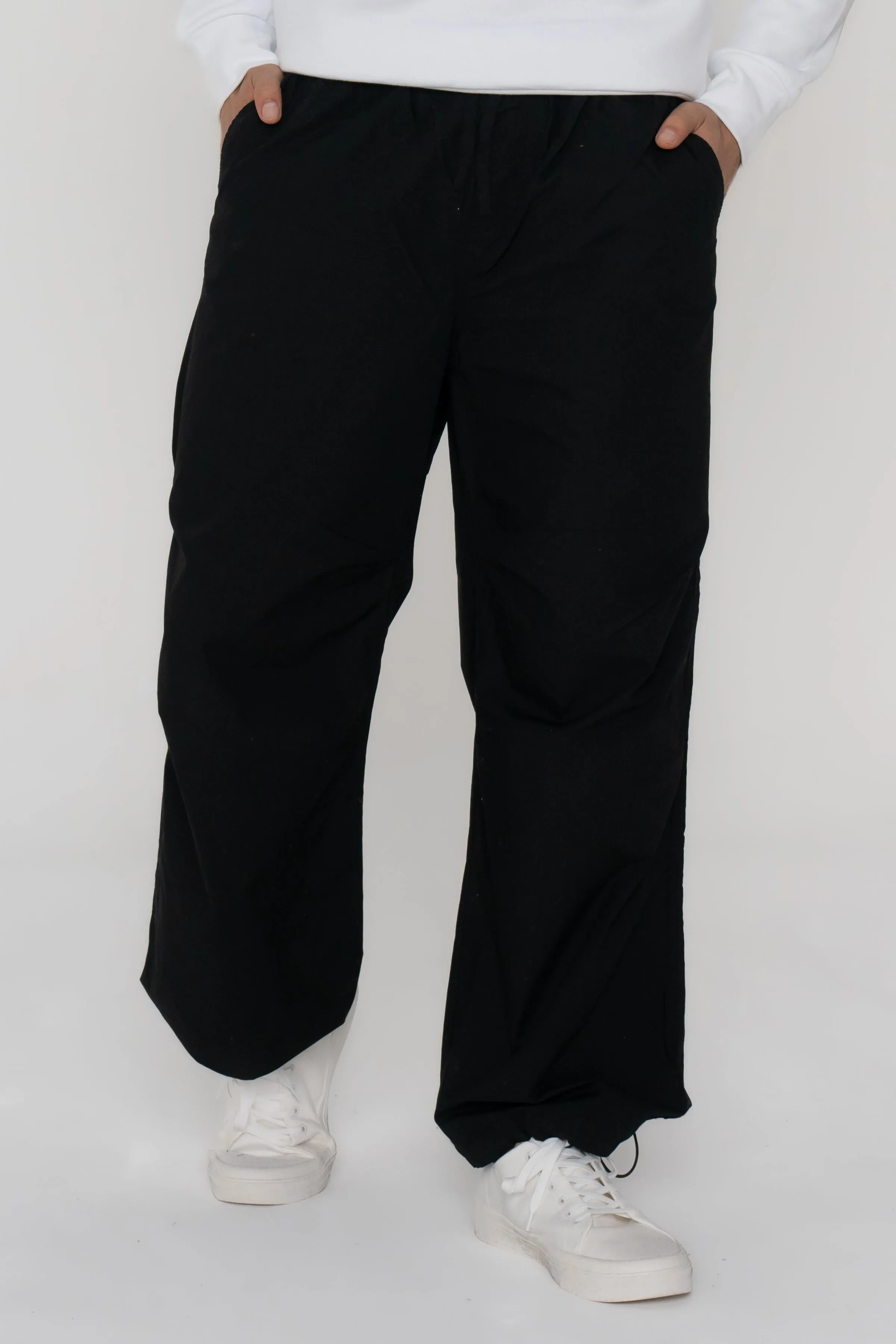 Pantalones estilo parachute Corte balloon | Negro | Jack & Jones®