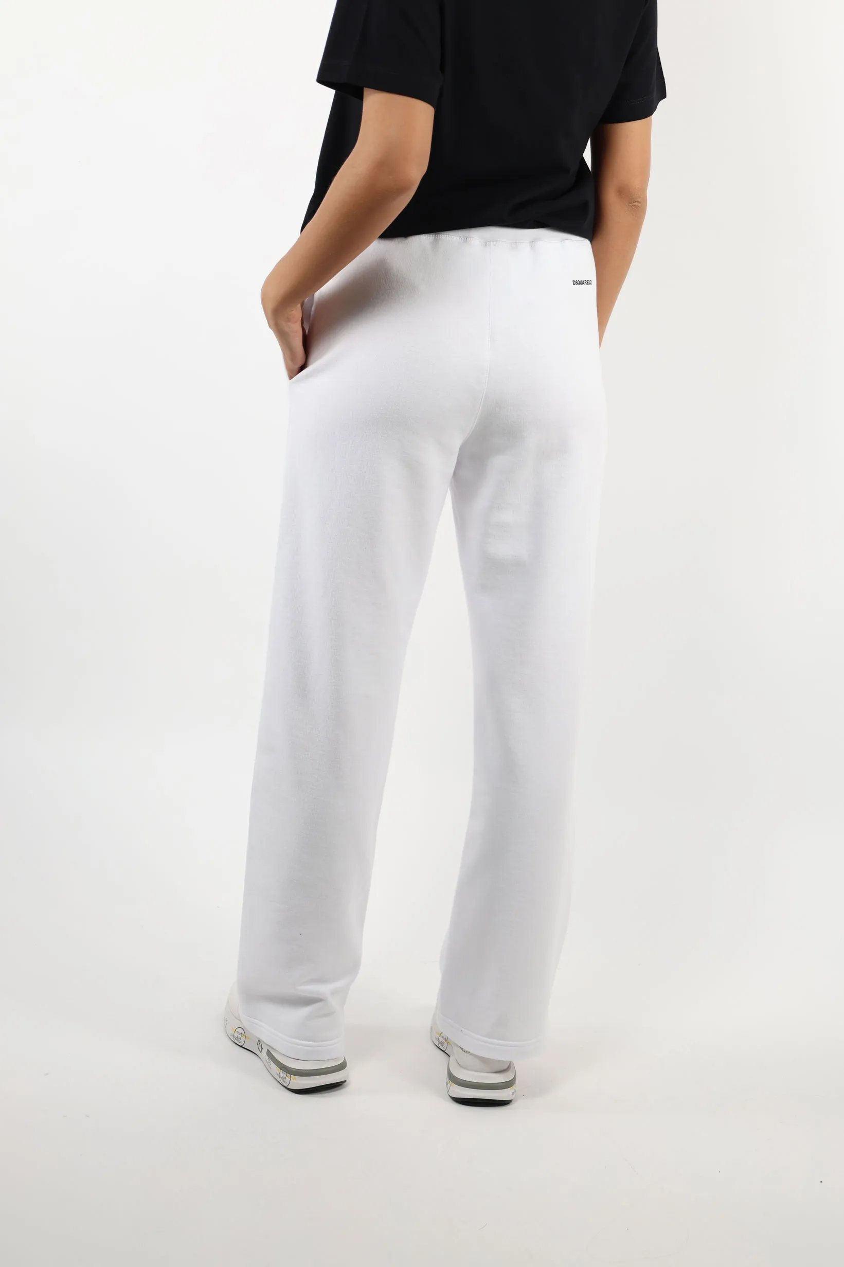 Pantalón blanco ancho con logo