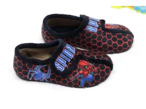 ZAPATILLA DE CASA CERRADA SPIDERMAN 10105 CHISPAS EN COLOR NEGRO