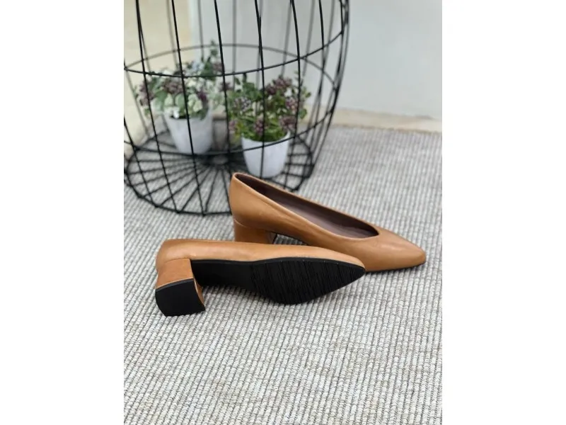 ZAPATO CORTE SALÓN RAGAZZA R5078 CALZADOS ROLDAN EN COLOR TAUPE O NEGRO